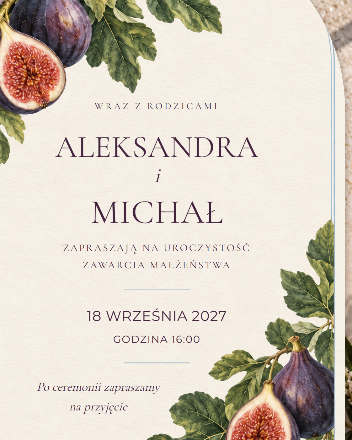 Fico Azzurro — detal typografii i ilustracji, figi, śliwkowy kolor i błękit